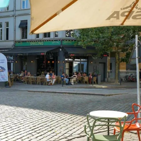 Elegant Escape In Hartje Zuid * 안트베르펜
